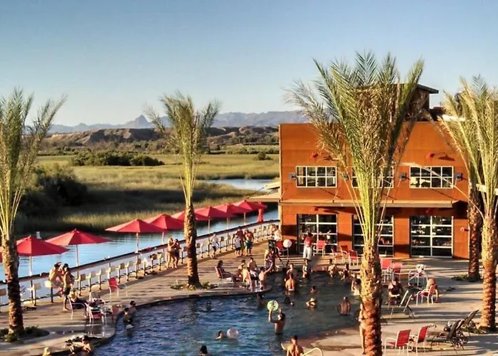 River Therapy Desert Retreat Holiday home *