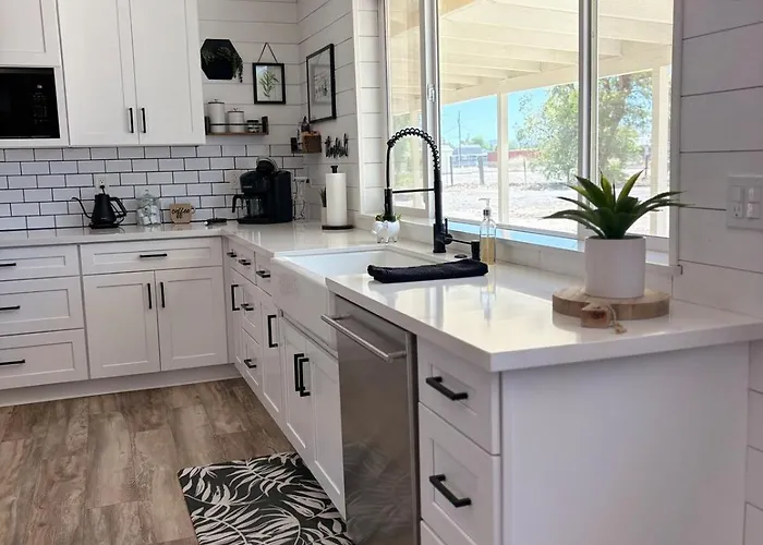 River Therapy Desert Retreat Holiday home